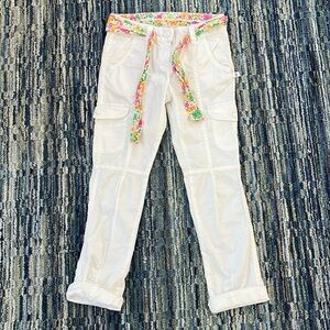Kanz white girls pants with floral belt, size 7y